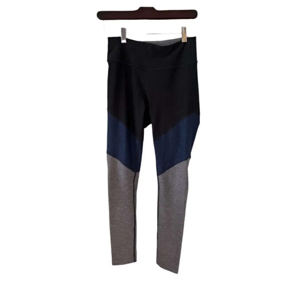 Outdoor Voices Springs 7/8 Leggings in black/navy/graphite S
